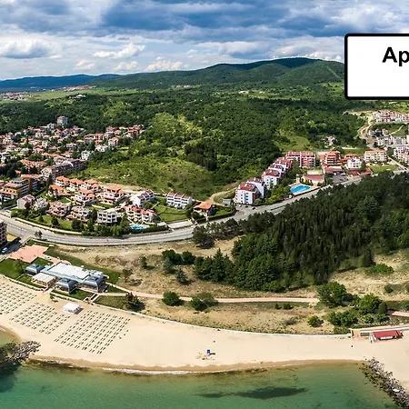 Apartment Next To The Sunny Beach